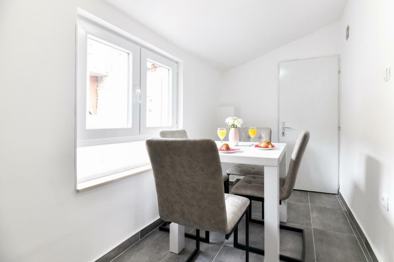 Grey Apartment Old Town Zadar Exterior foto